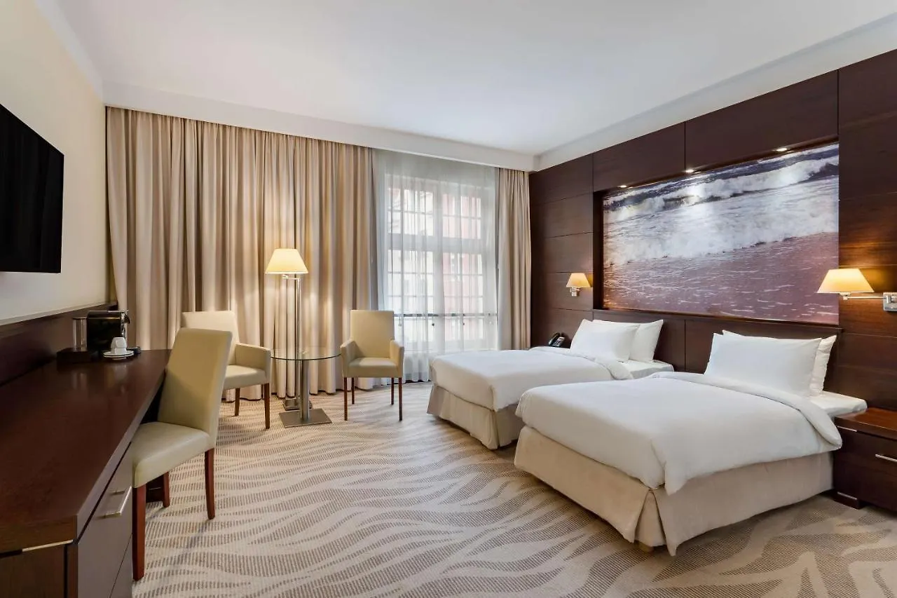 ***** Hotel Radisson Blu Hotel, Danzica Polonia
