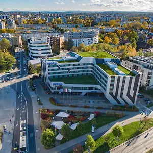 Park By Radisson Otel Krakow